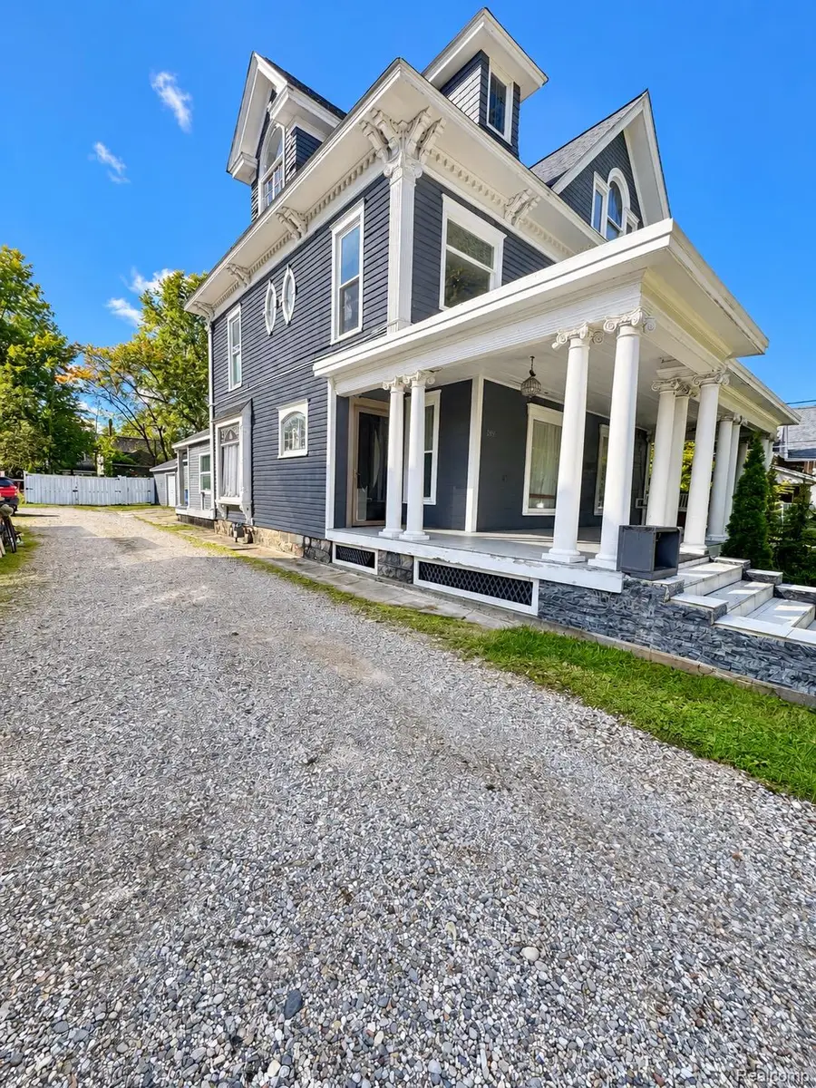 189 W Chicago Street, Coldwater, MI 49036 - #3