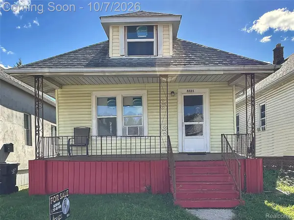 4484 Fredro Street, Hamtramck, MI 48212