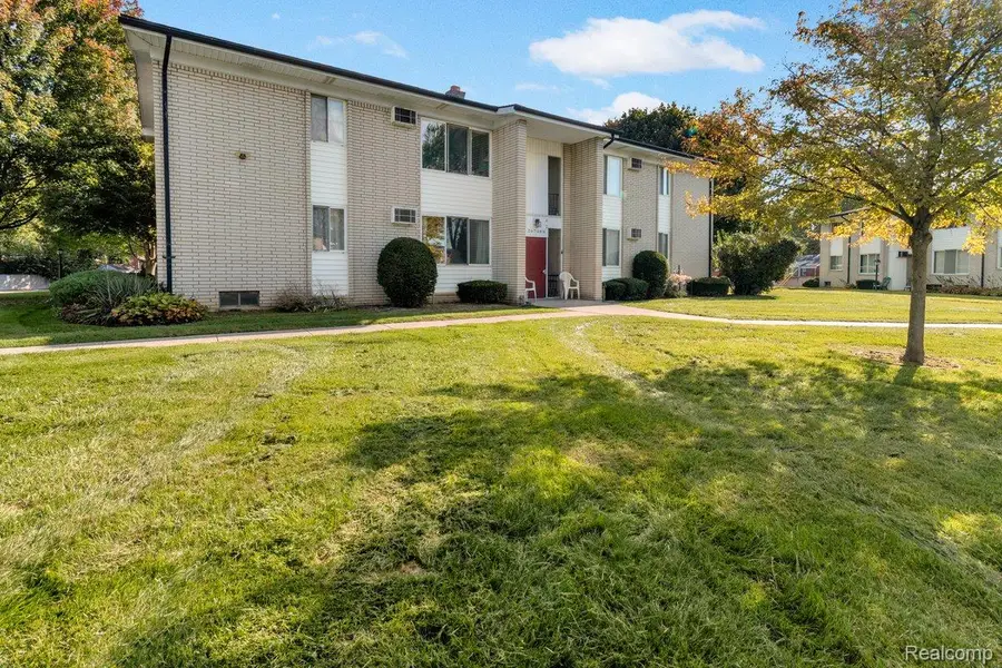 26740 Joy Road #D1, Redford, MI 48239 - #2