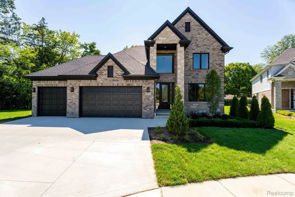 913 Kimberly Court, Troy, MI 48098 - #1