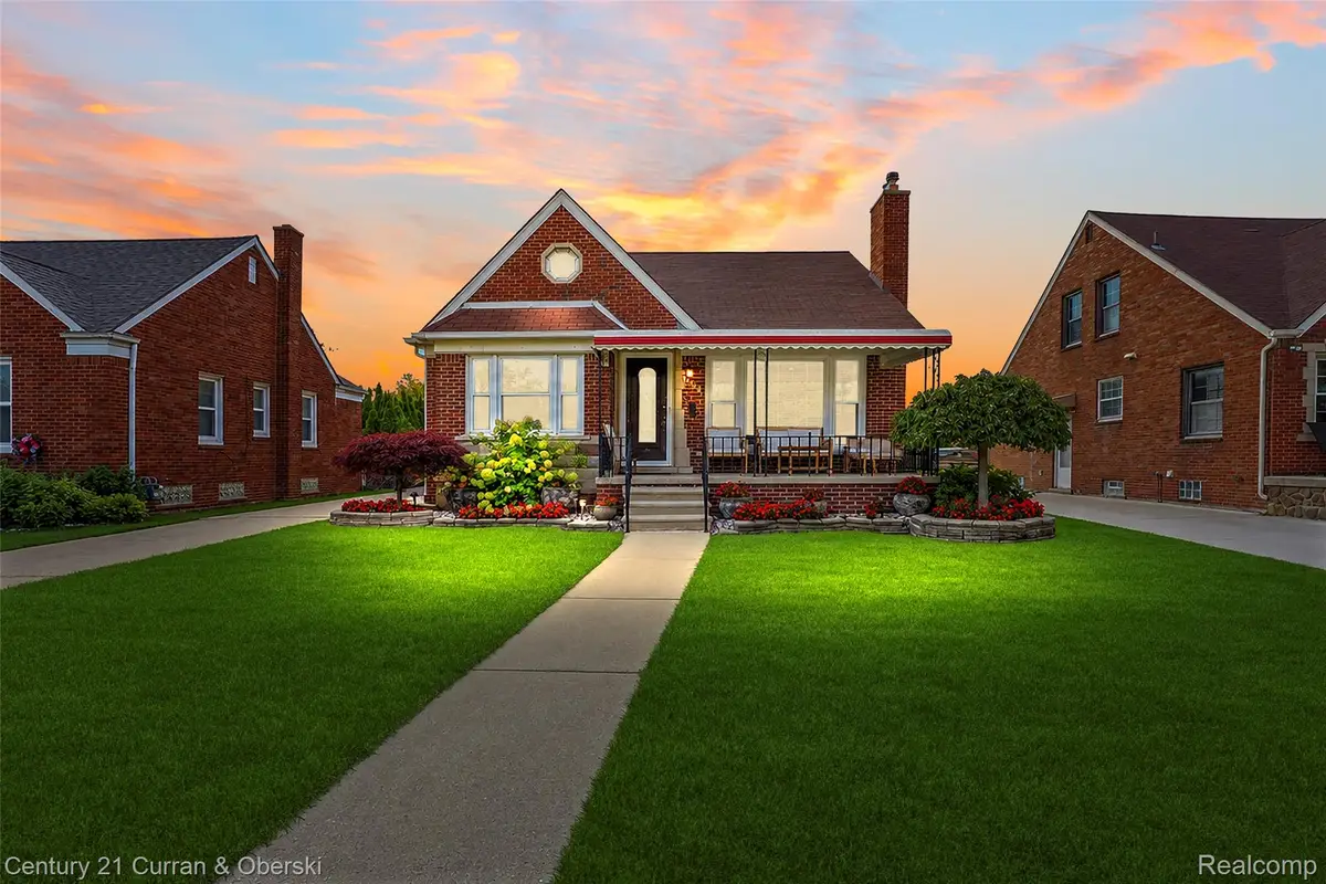 6233 Oakman Boulevard, Dearborn, MI 48126 - #1