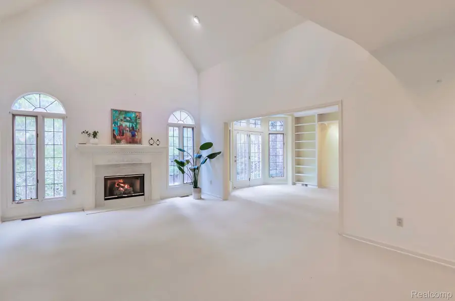 162 Kirkwood Court, Bloomfield Hills, MI 48304 - #3