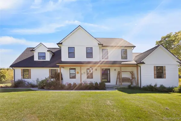 1989 S Lapeer Road, Lapeer, MI 48446