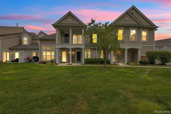 25592 Sun Sail #155, HarrisonTownship, MI 48045