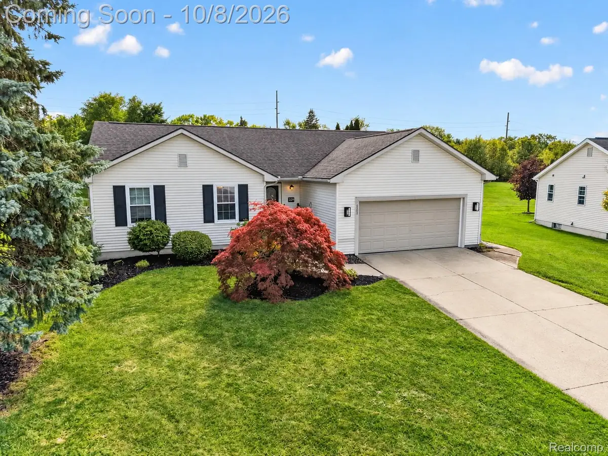 2259 Hickory Circle Drive, Howell, MI 48855 - #1