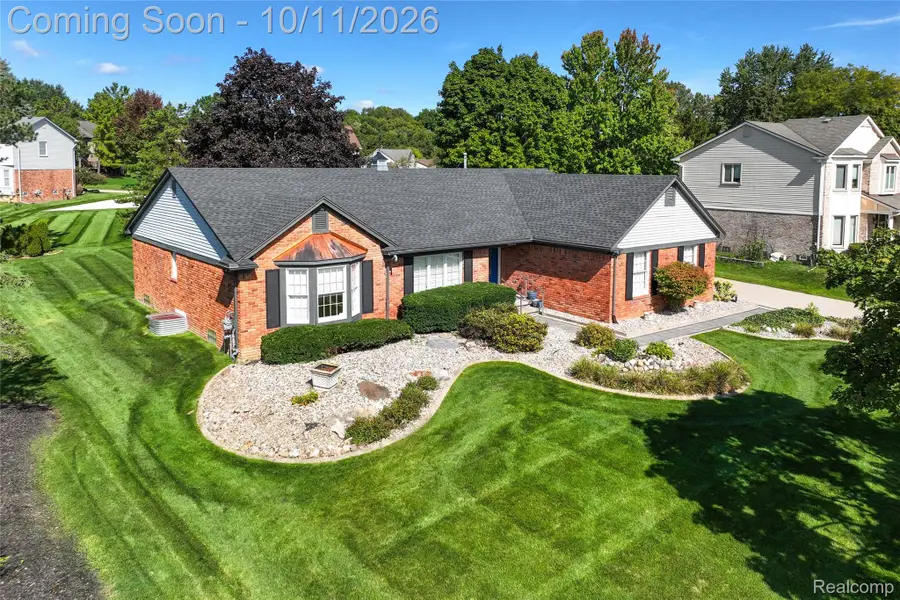 24923 White Plains Drive, Novi, MI 48374 - #3
