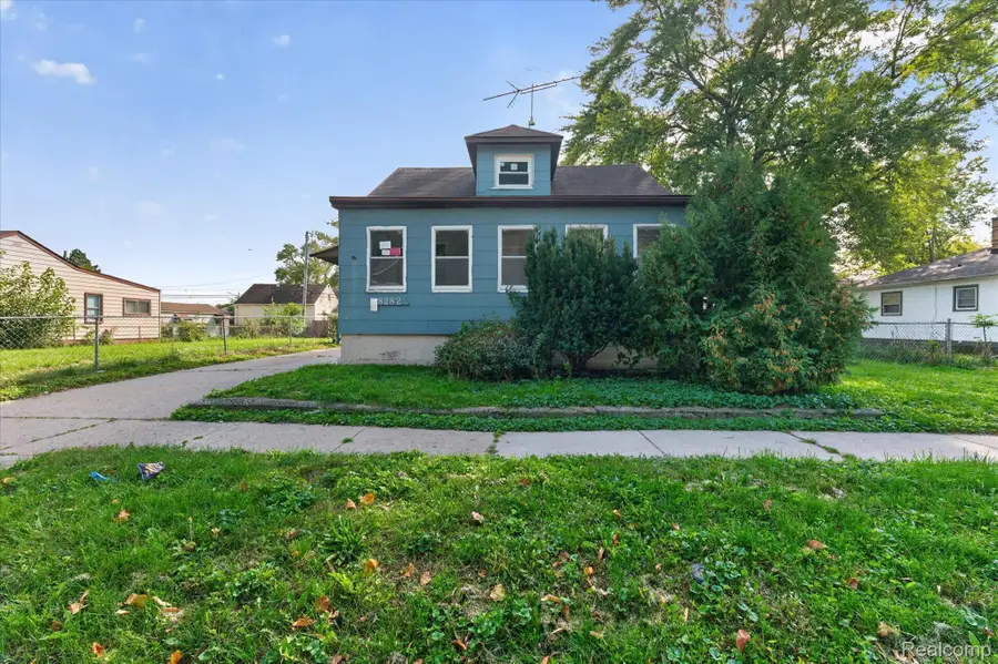8282 Maxwell Avenue, Warren, MI 48089 - #3