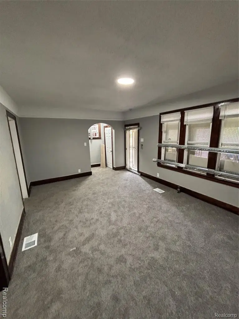 12766 Wilshire Drive, Detroit, MI 48213 - #2