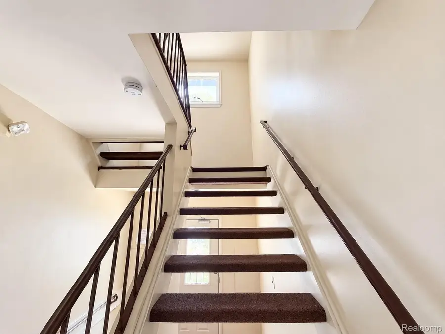 25308 Shiawassee Circle, Southfield, MI 48033 - #2