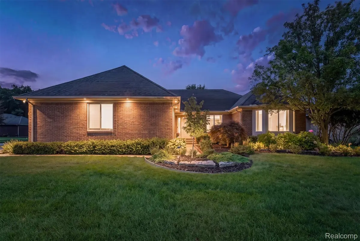 22702 Brantingham Road, Macomb, MI 48044 - #1
