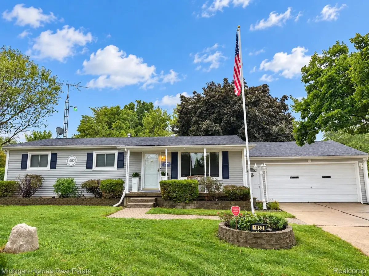 1052 Barbara Street, Grand Blanc, MI 48439 - #1