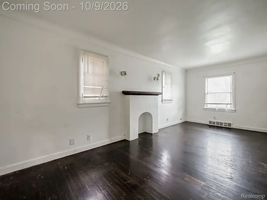 15411 Mansfield Street, Detroit, MI 48227 - #3