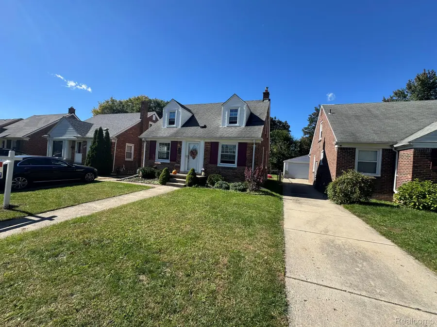 1505 Highview Street, Dearborn, MI 48128 - #2