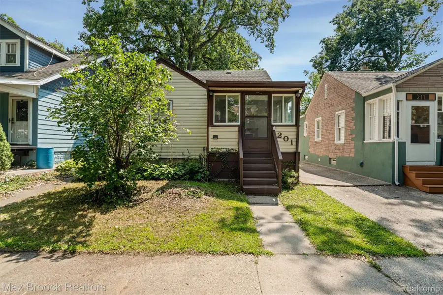 201 W Webster Street, Ferndale, MI 48220 - #2