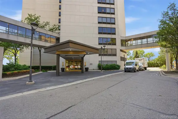 1001 W Jefferson Avenue #24D, Detroit, MI 48226