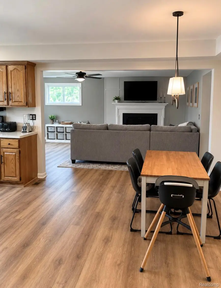 820 Huntsford Drive, Troy, MI 48084 - #2
