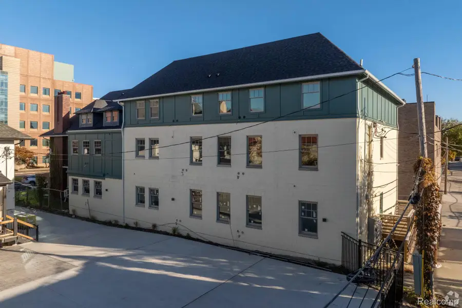 240 Mack Avenue, Detroit, MI 48201 - #3