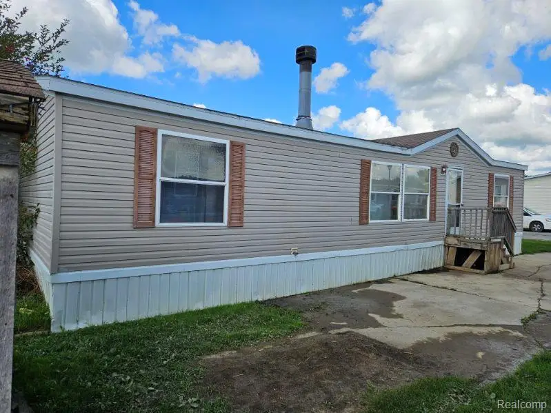 4286 Roxanne Lane, North Branch, MI 48461 - #2