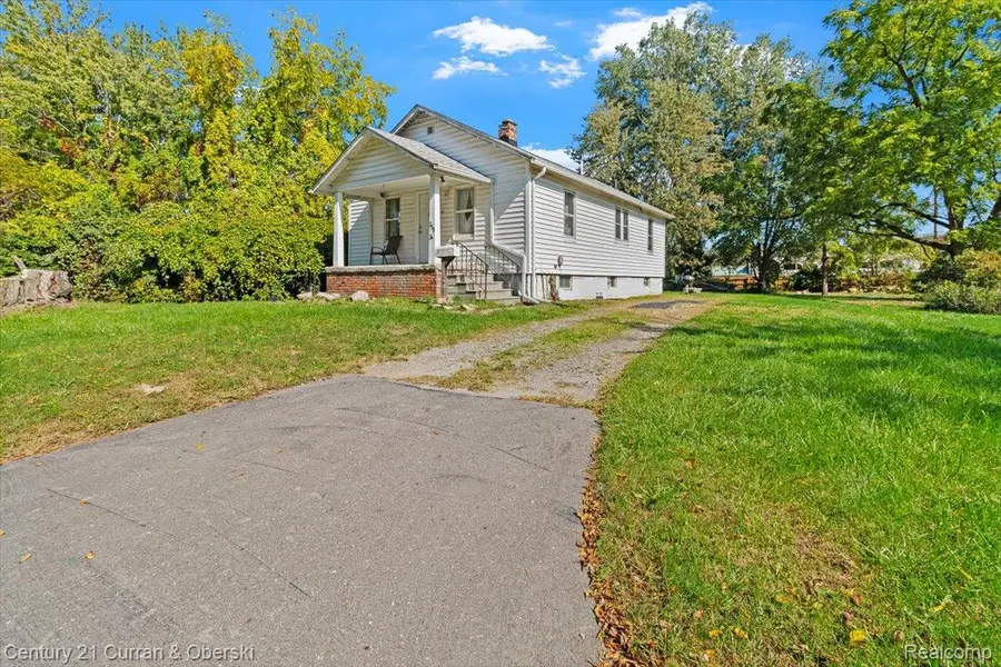 359 Arcola Street, Inkster, MI 48141 - #3