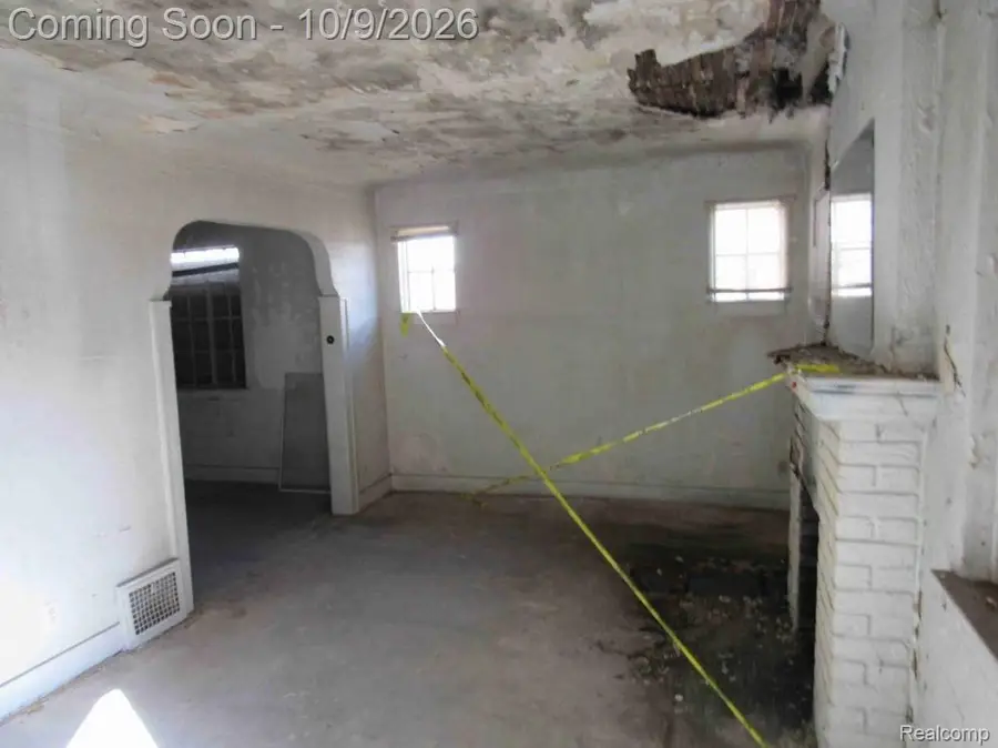 18619 Joann Street, Detroit, MI 48205 - #2