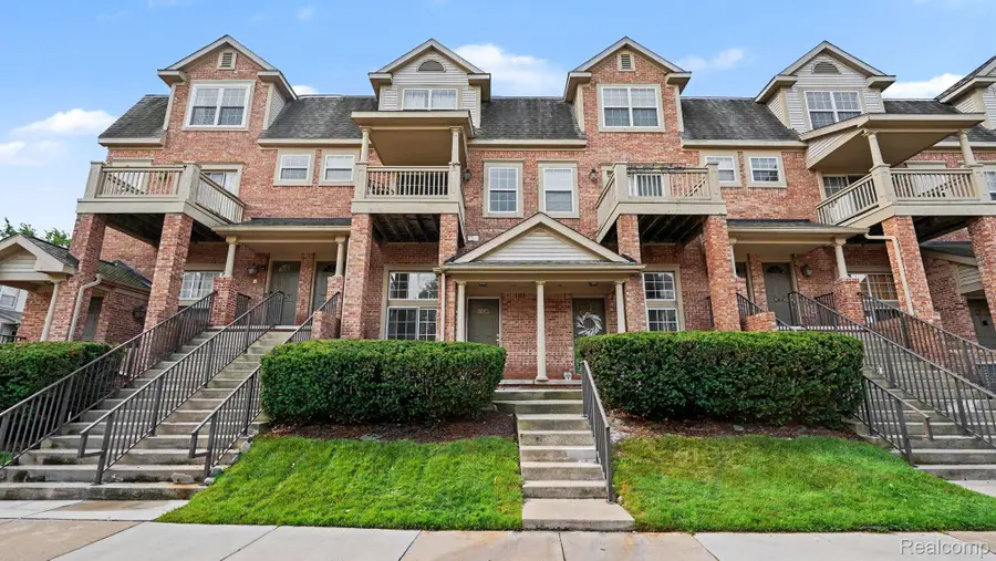 2854 Barclay Way, Ann Arbor, MI 48105 - #2