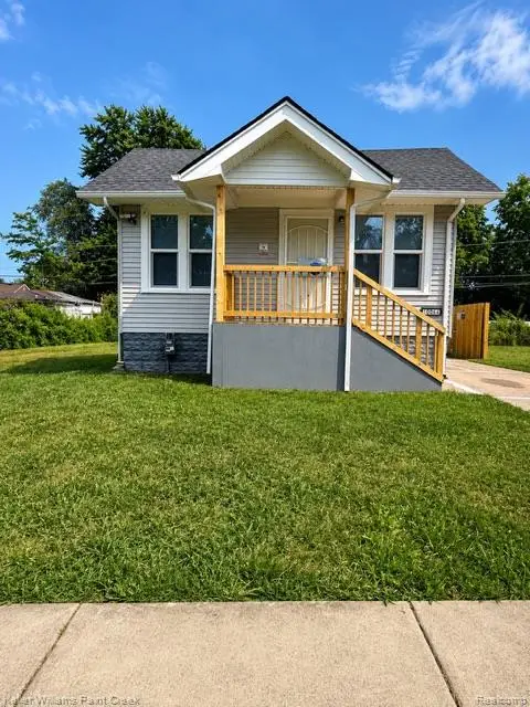 10066 Nottingham Road, Detroit, MI 48224
