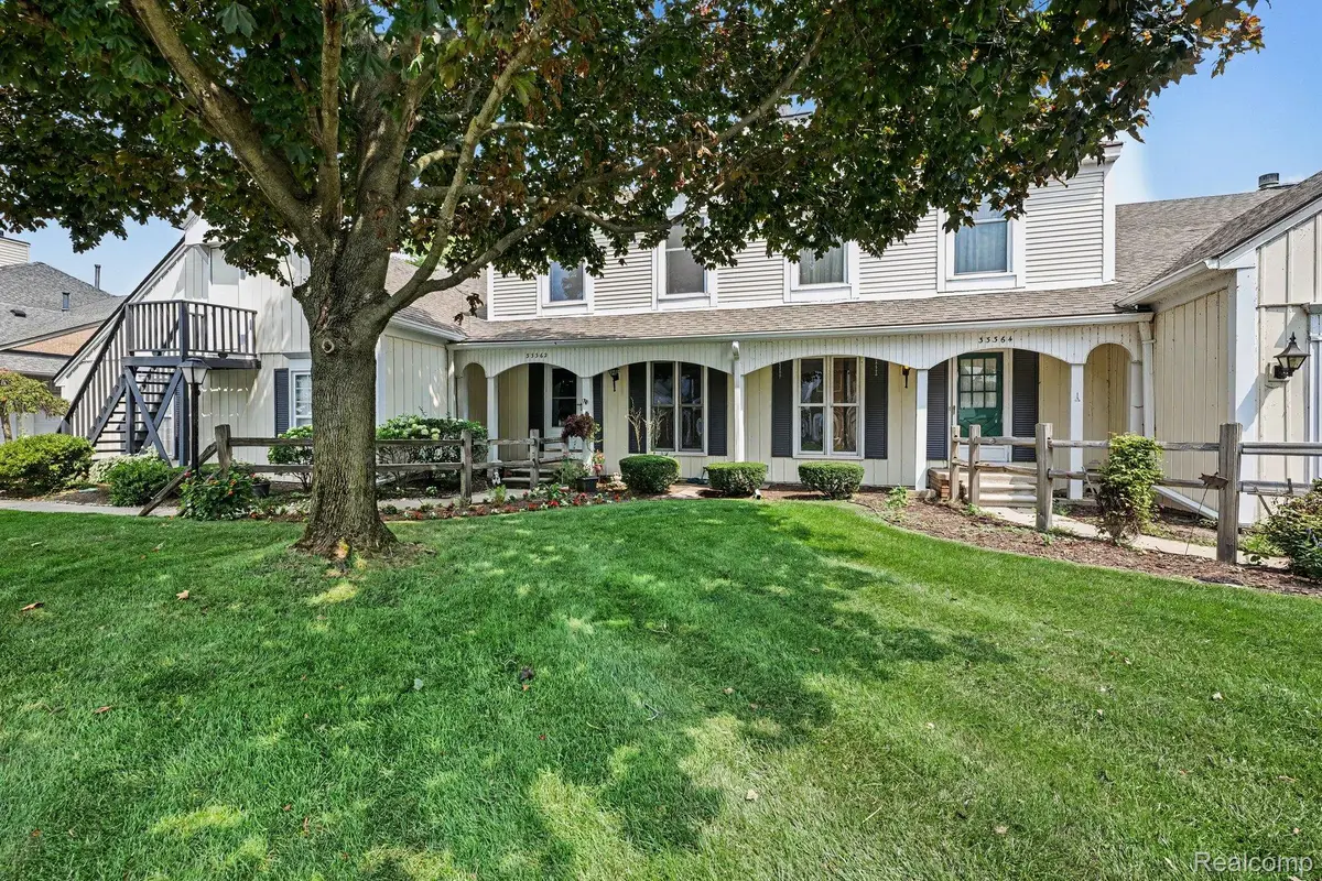 33362 Jefferson Avenue, Saint Clair Shores, MI 48082 - #1