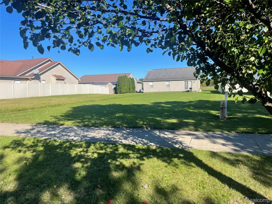 12266 Hannah Lane, Carleton, MI 48117 - #3