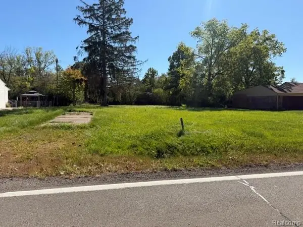 9205 Church Road, GrosseIle, MI 48138