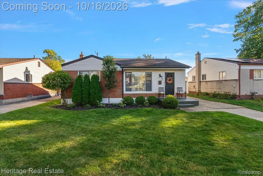340 Hecht Drive, Madison Heights, MI 48071 - #2