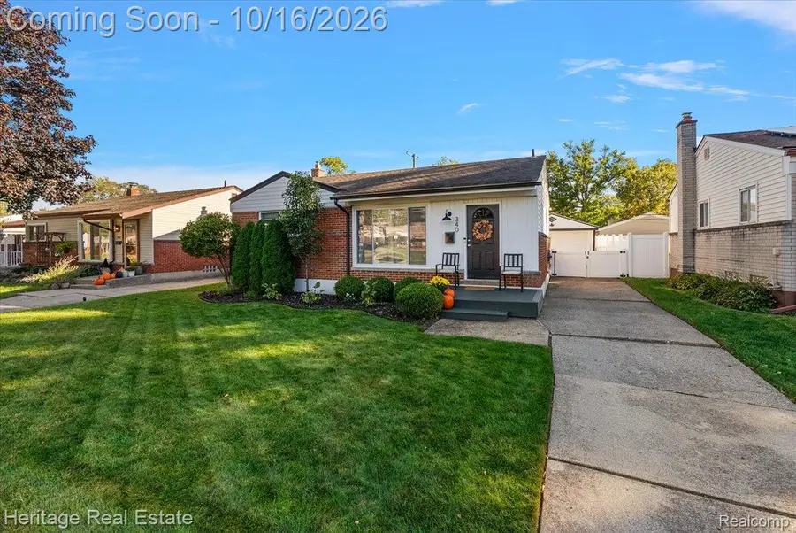 340 Hecht Drive, Madison Heights, MI 48071 - #3