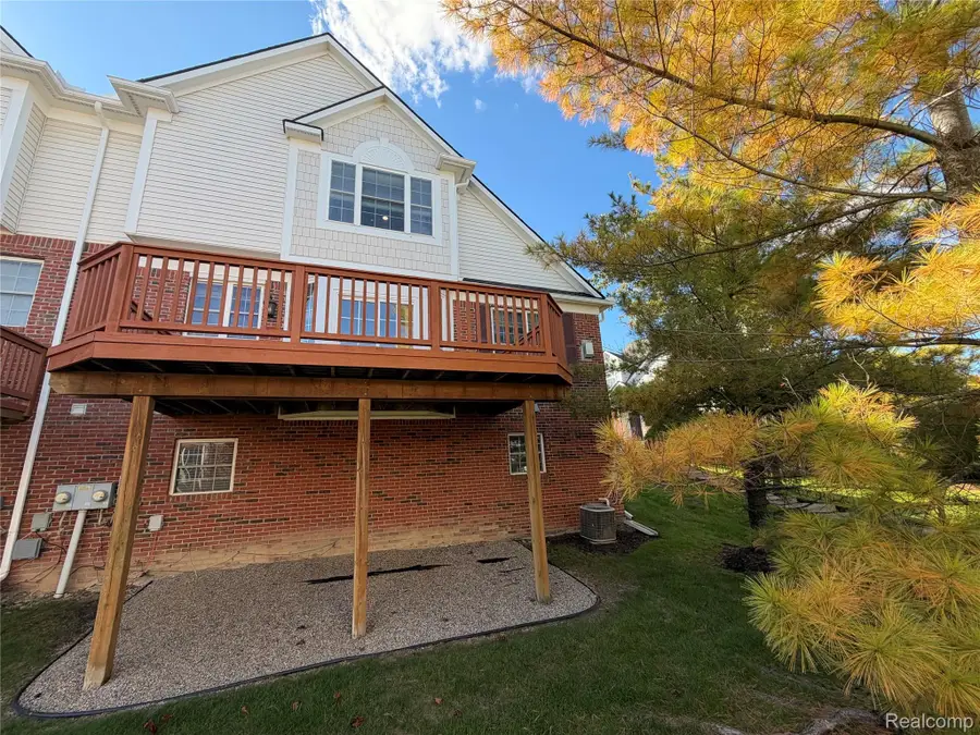 29274 Douglas Drive, Novi, MI 48377 - #3