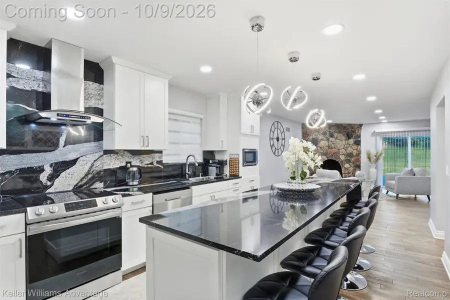 5355 W Doherty Drive, West Bloomfield, MI 48323 - #2