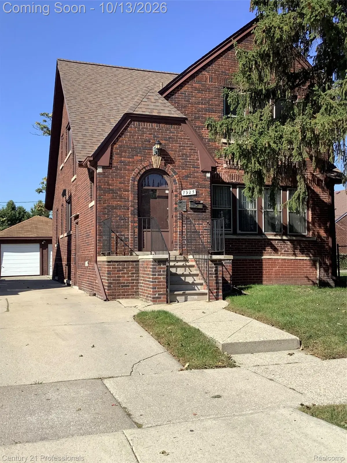 7925 Middlepointe Street, Dearborn, MI 48126 - #1