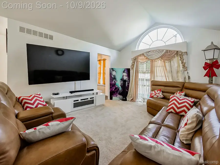 6358 Dexter Street, Romulus, MI 48174 - #2