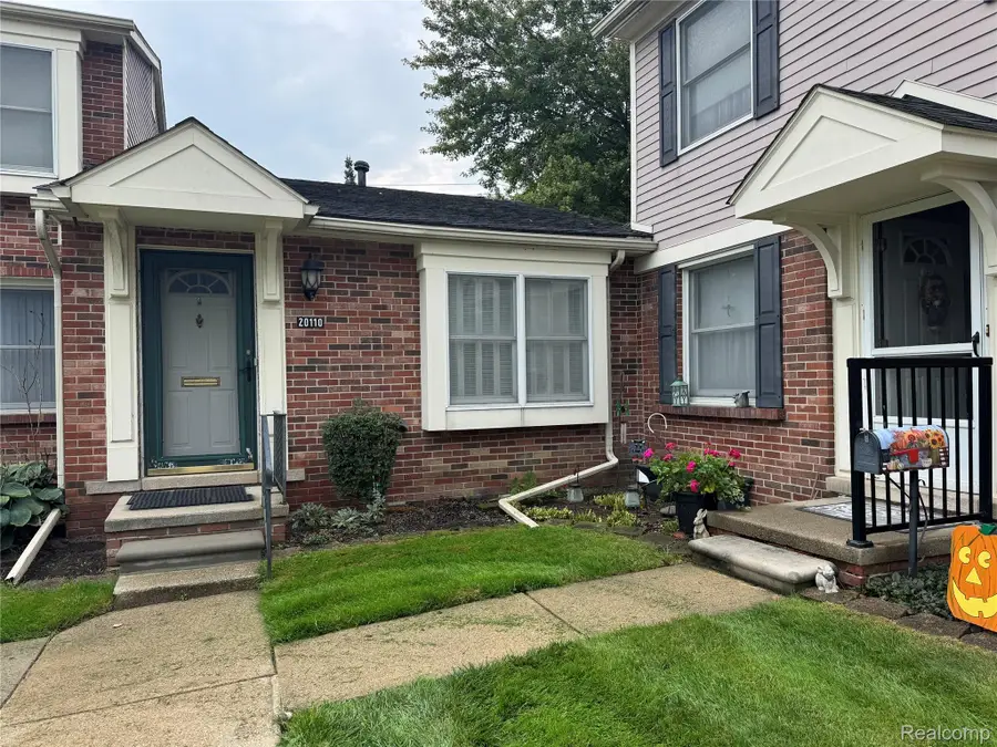 10110 Great Oaks Circle S #178, Clinton Township, MI 48036 - #2