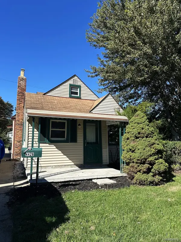 4426 Pelham Street, DearbornHeights, MI 48125
