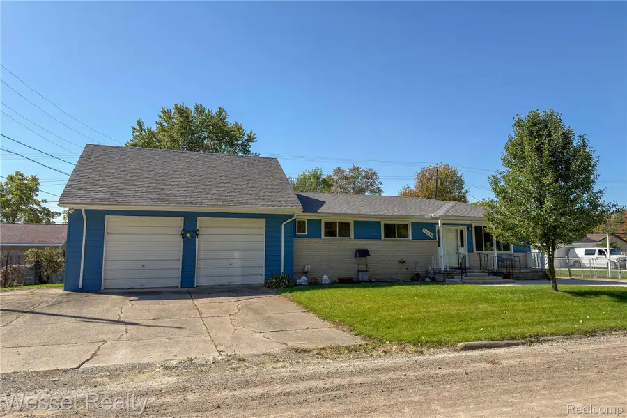 28210 Vandy Street, Harrison Township, MI 48045 - #3