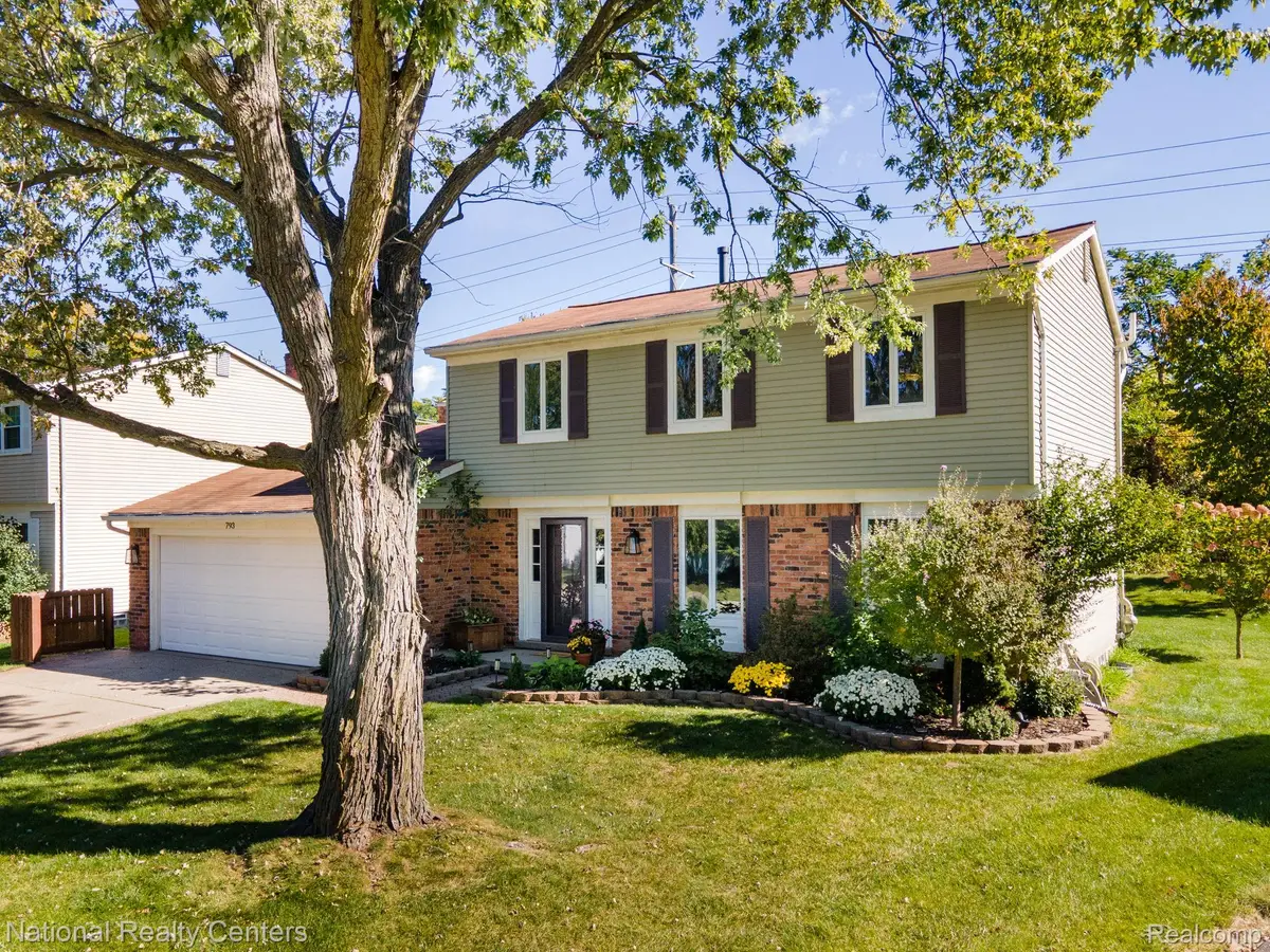 793 Dressler Lane, Rochester Hills, MI 48307 - #1
