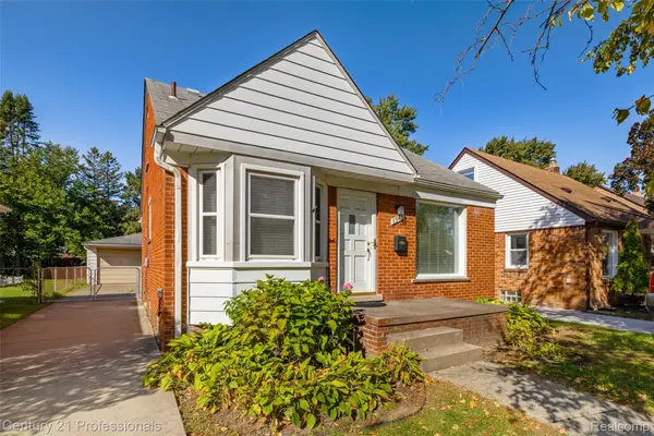 6945 N Vernon Street, DearbornHeights, MI 48127
