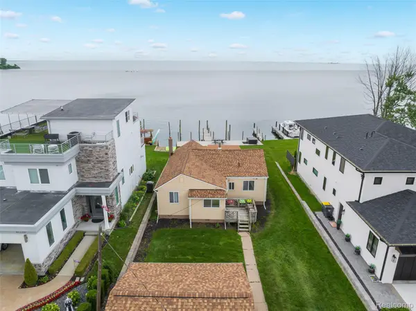 41260 Conger Bay Drive, HarrisonTownship, MI 48045