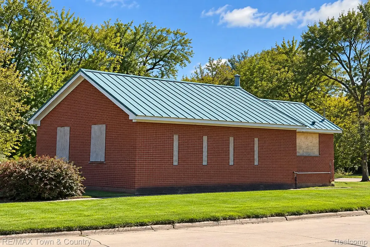 5078 M L King Avenue, Flint, MI 48505 - #1