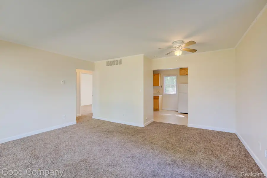 10211 Troy Street, Oak Park, MI 48237 - #2