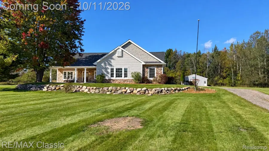 12503 Ridgecrest Lane, Milford, MI 48380 - #2