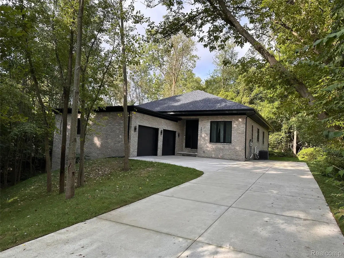 28219 Westbrook Court, Farmington Hills, MI 48334 - #1