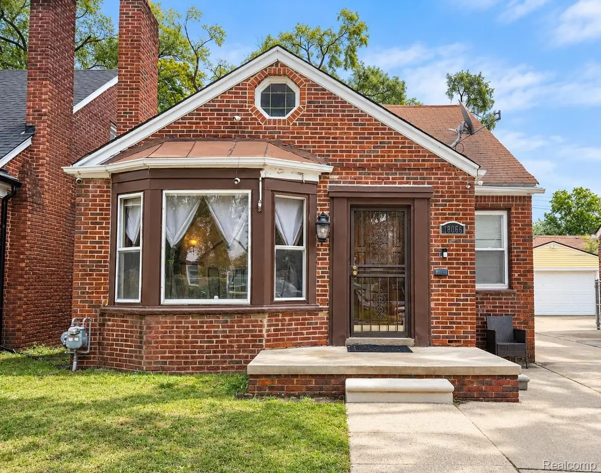 18086 Mendota Street, Detroit, MI 48221 - #1