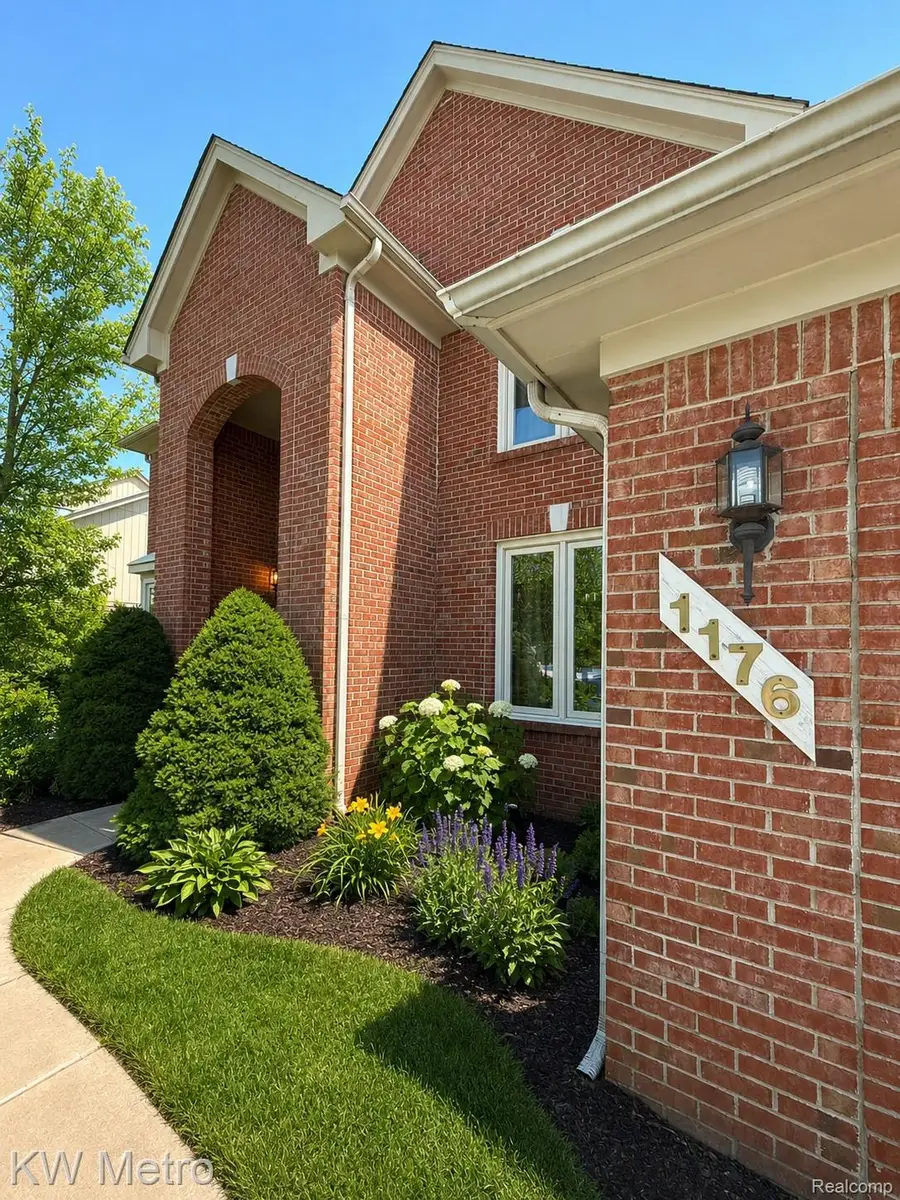 1176 Cadmus Drive, Troy, MI 48085 - #3
