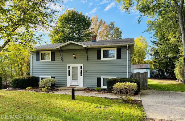 3145 Rolston Road, Fenton, MI 48430