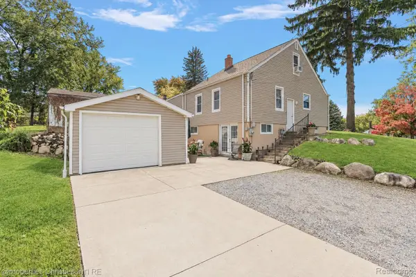 1566 Joslyn Avenue, Pontiac, MI 48340