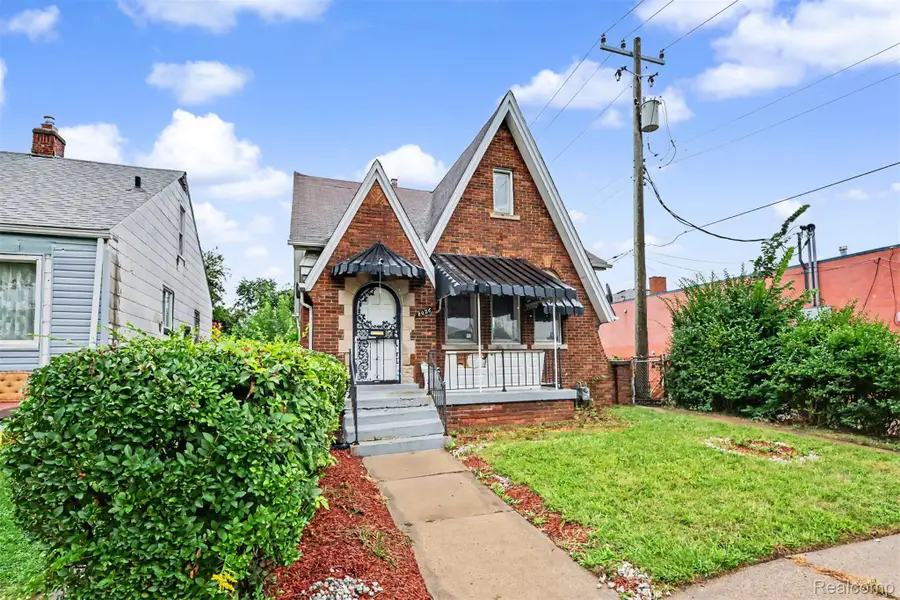 8026 Lauder Street, Detroit, MI 48228 - #3